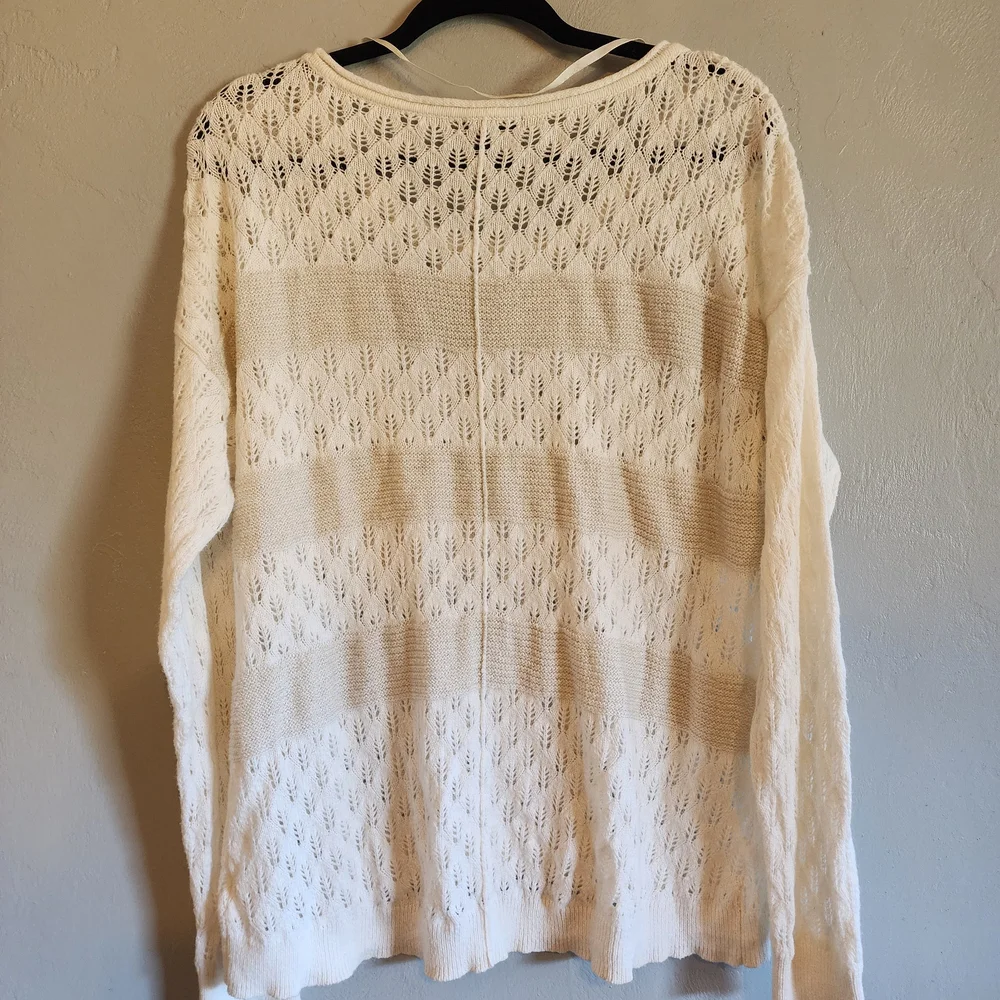 DKNY Women's Ivory Knit Sweater